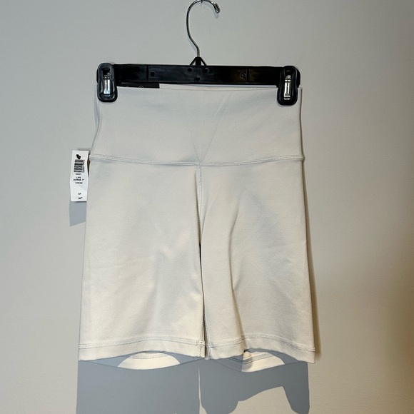 TNA Life 7” Shorts - Picture 3 of 6